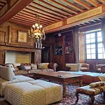 Chateau Le But Et Sa Proche De Perigueux En Dordogne Leguillac-de-l'Auche