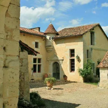 Chateau Le But Et Sa Proche De Perigueux En Dordogne Feriehus